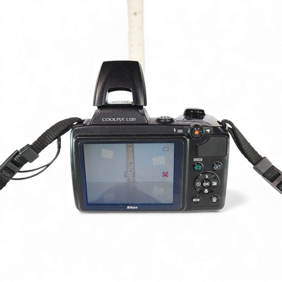 Nikon Coolpix L120 14.1MP Digital Camera - Black - Picture 8 of 10
